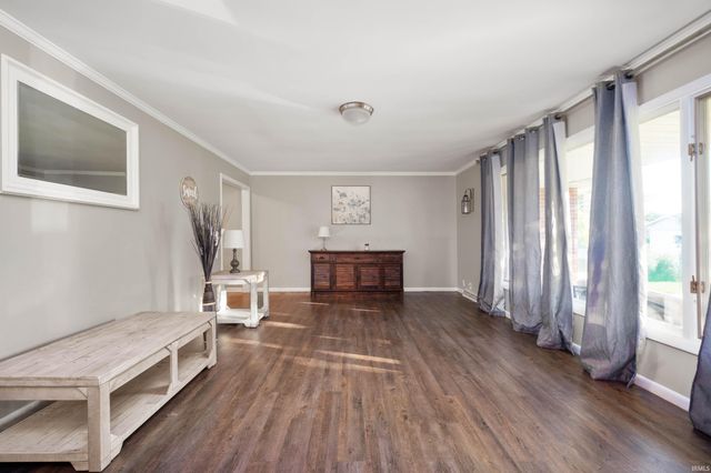 705 N Bittersweet Lane, Muncie, IN 47034