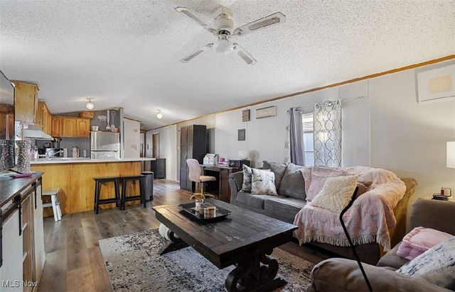 9978 Mordred Lane, Streetsboro, OH 44241