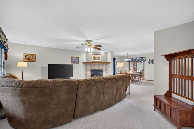 723 O Toole Drive, Minooka, IL 60447