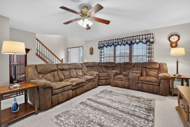 723 O Toole Drive, Minooka, IL 60447