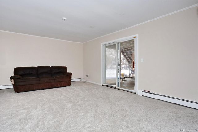 3 Brettmann Circle, New City, NY 10956