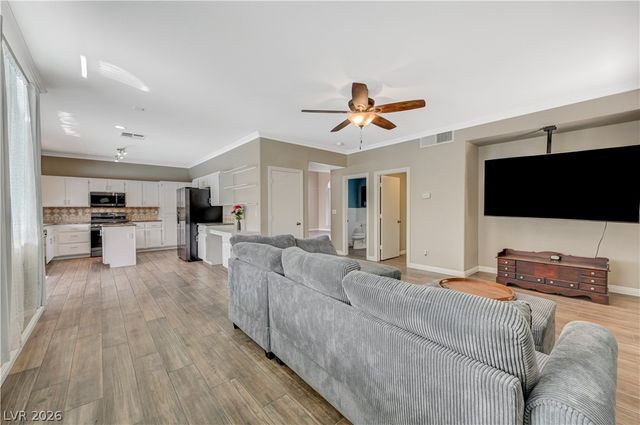 537 Viva Serenade Way, Henderson, NV 89015