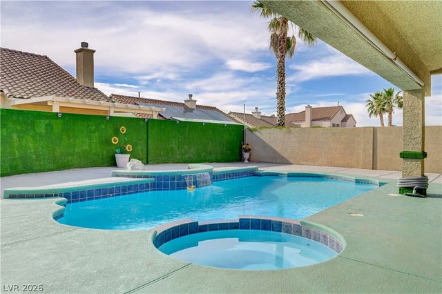 537 Viva Serenade Way, Henderson, NV 89015