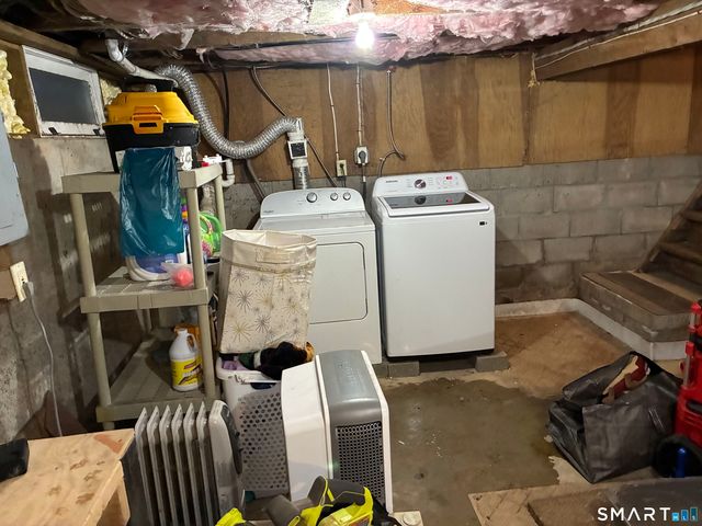 14 Mattabeseck Road, Middlefield, CT 06455