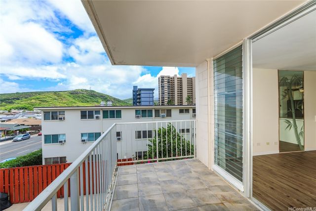 909 Ala Lilikoi Street 314, Honolulu, HI 96818