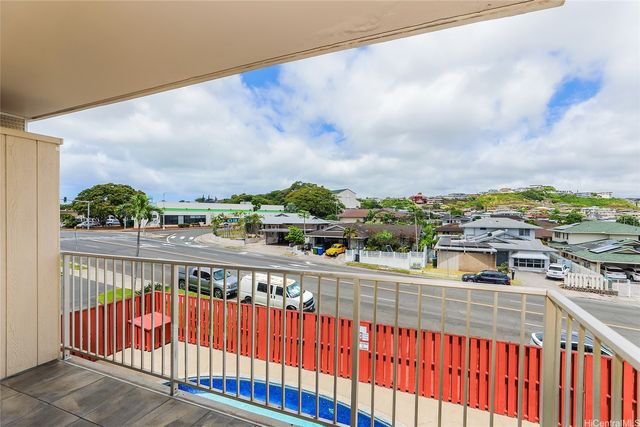 909 Ala Lilikoi Street 314, Honolulu, HI 96818