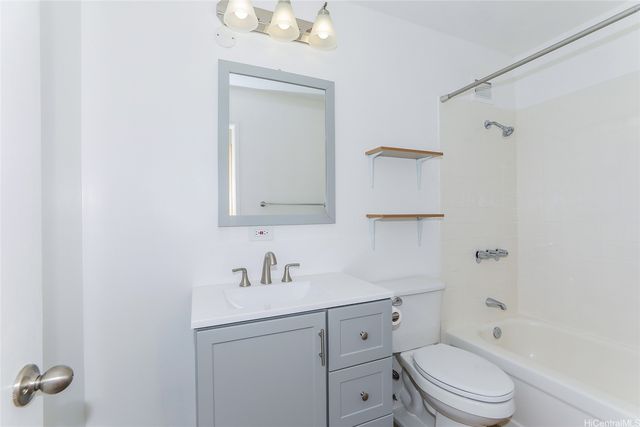 909 Ala Lilikoi Street 314, Honolulu, HI 96818