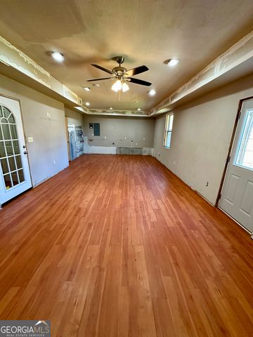 115 Gardinia Court, Union City, GA 30291