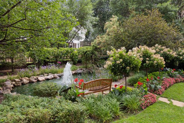 1201 Yale Place 608, Minneapolis, MN 55403