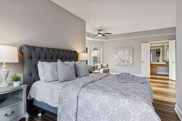 1201 Yale Place 608, Minneapolis, MN 55403