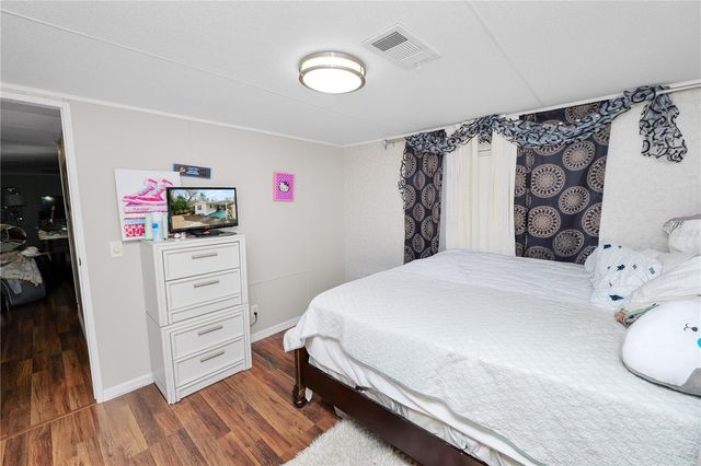 710 W SOCRUM LOOP ROAD 14, Lakeland, FL 33809