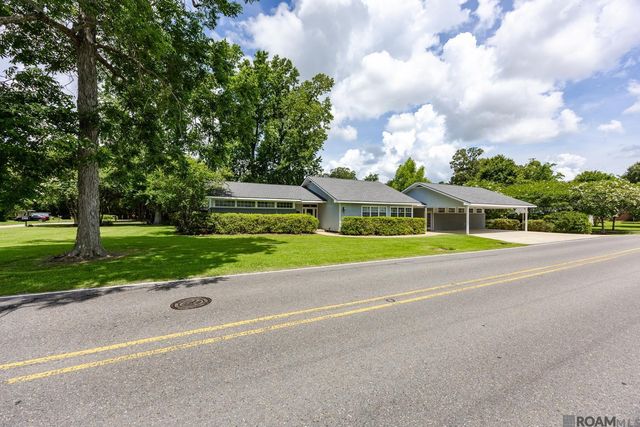 8675 W Fairway Dr, Baton Rouge, LA 70809
