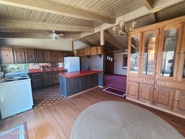 720 Stoker Avenue, Reno, NV 89503