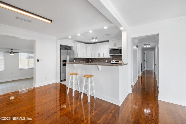 3432 TARPON Drive, Jacksonville, FL 32277