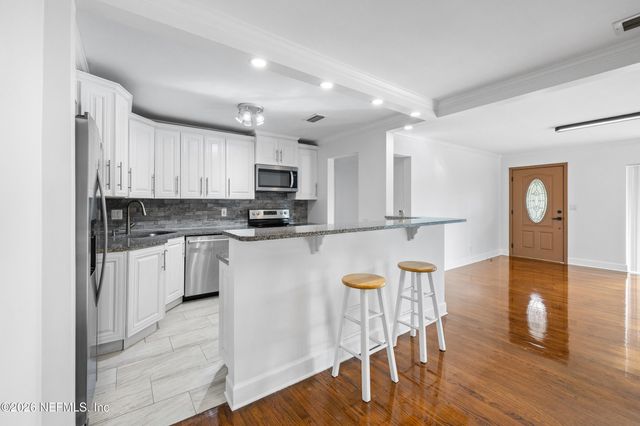 3432 TARPON Drive, Jacksonville, FL 32277