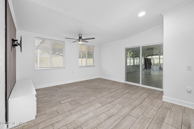 3432 TARPON Drive, Jacksonville, FL 32277