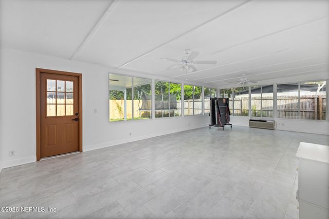 3432 TARPON Drive, Jacksonville, FL 32277