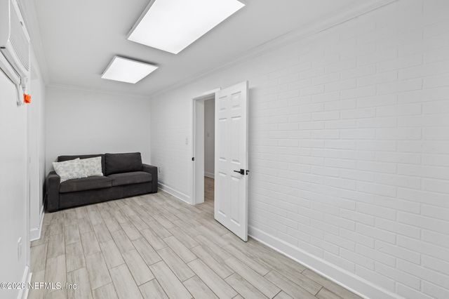 3432 TARPON Drive, Jacksonville, FL 32277