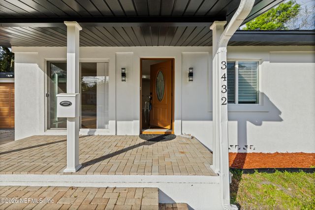 3432 TARPON Drive, Jacksonville, FL 32277