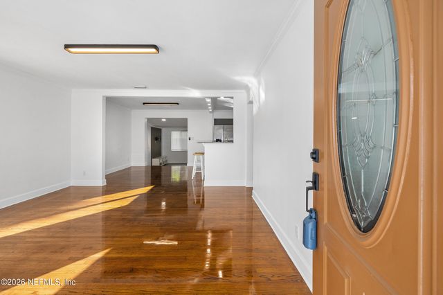 3432 TARPON Drive, Jacksonville, FL 32277