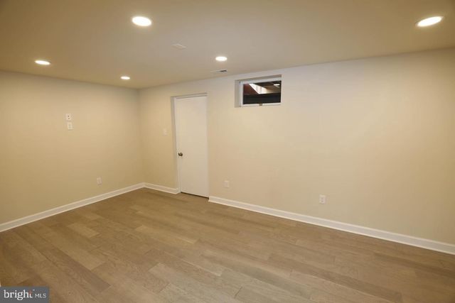 8006 HARBOR PL, Frederick, MD 21701