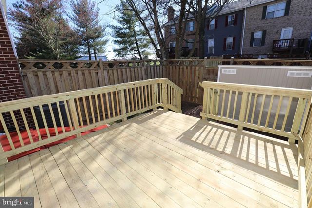 8006 HARBOR PL, Frederick, MD 21701