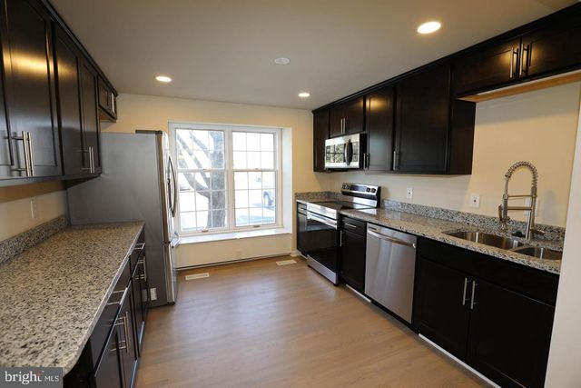 8006 HARBOR PL, Frederick, MD 21701