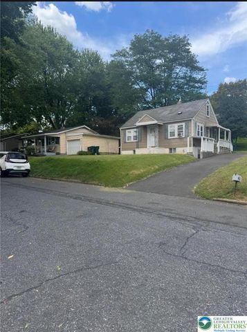 2655 Eldridge Avenue, Palmer Twp, PA 18045