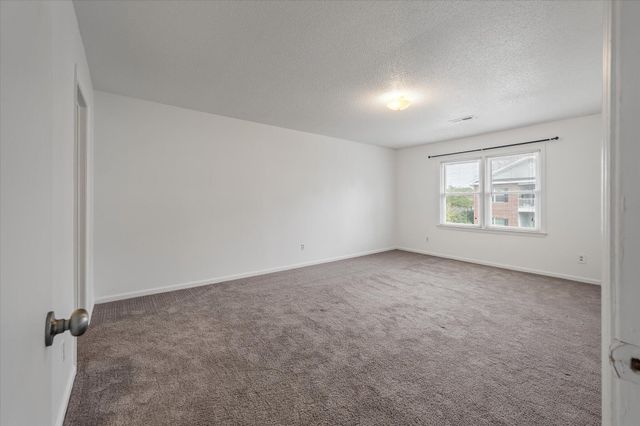 2150 Spoleto Lane B-6, North Charleston, SC 29406