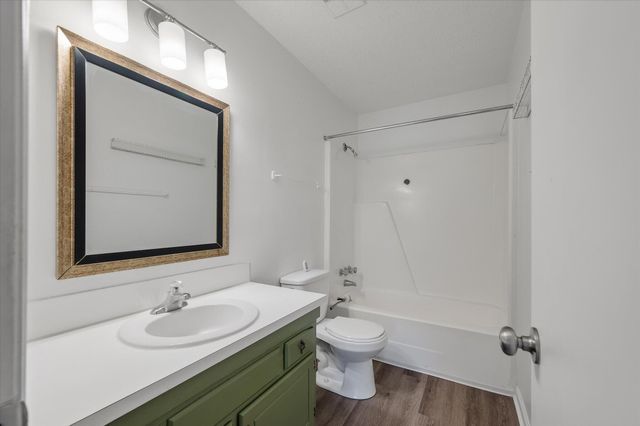 2150 Spoleto Lane B-6, North Charleston, SC 29406