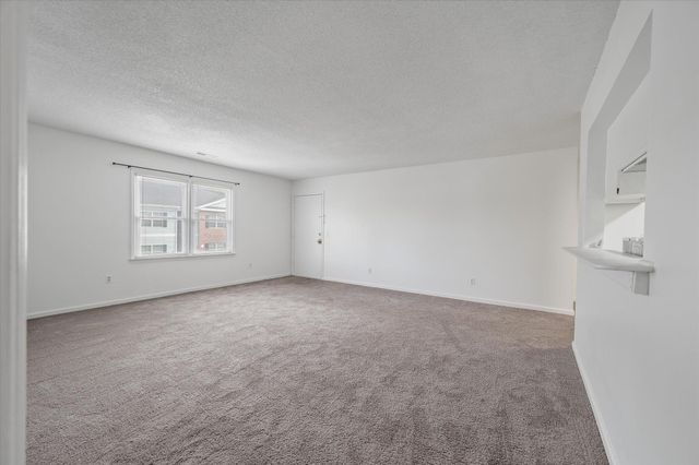 2150 Spoleto Lane B-6, North Charleston, SC 29406