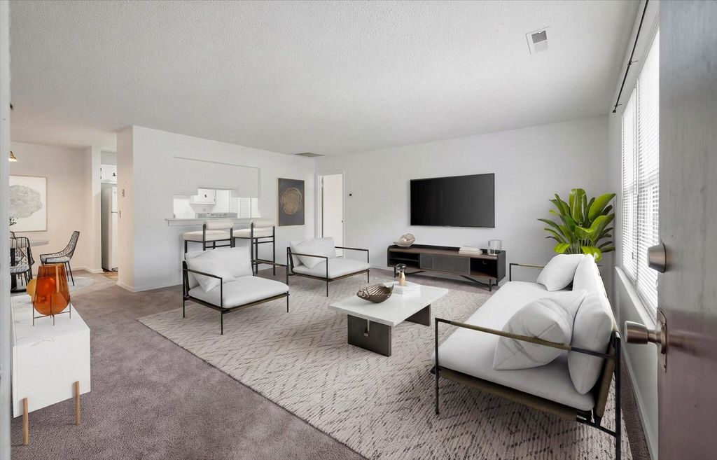 2150 Spoleto Lane B-6, North Charleston, SC 29406