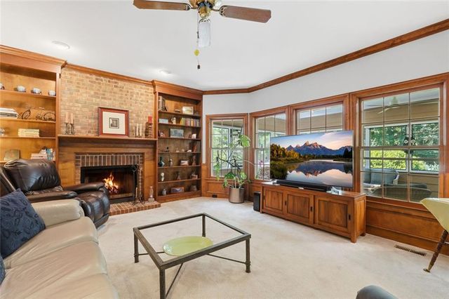 2775 Saddlebrook Way NW, Marietta, GA 30064