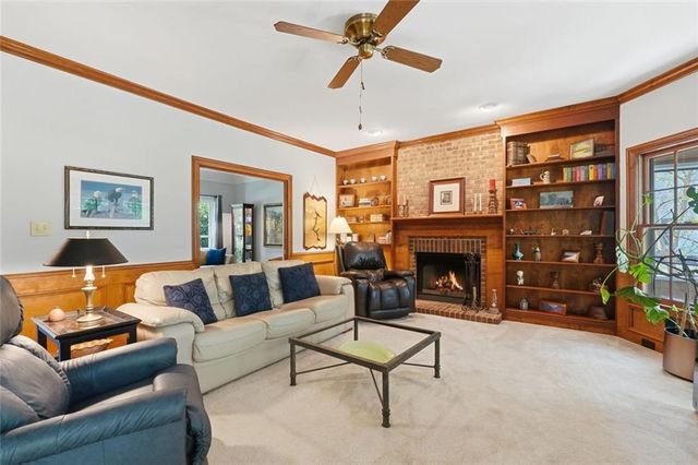 2775 Saddlebrook Way NW, Marietta, GA 30064