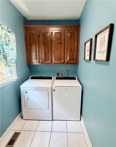 2775 Saddlebrook Way NW, Marietta, GA 30064