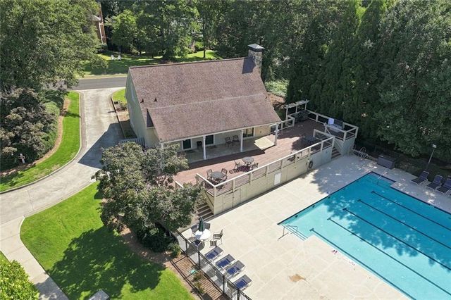 2775 Saddlebrook Way NW, Marietta, GA 30064