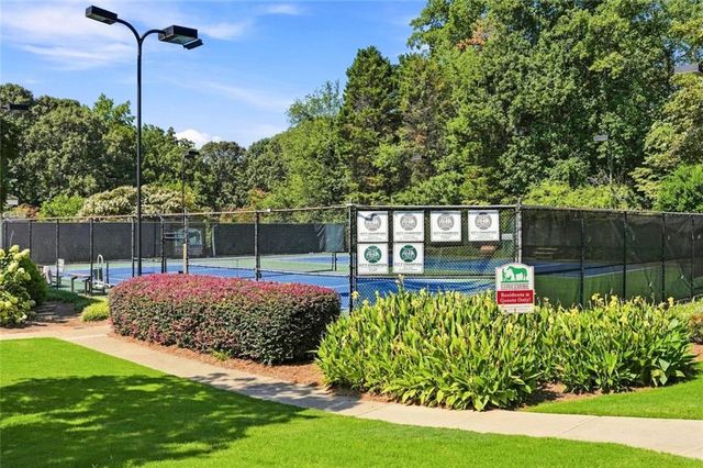 2775 Saddlebrook Way NW, Marietta, GA 30064