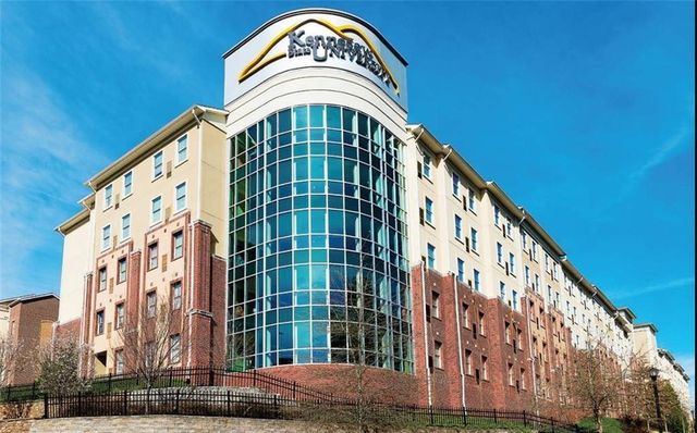2775 Saddlebrook Way NW, Marietta, GA 30064