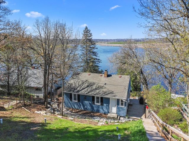 S107W34878 S Shore DRIVE, Mukwonago, WI 53149