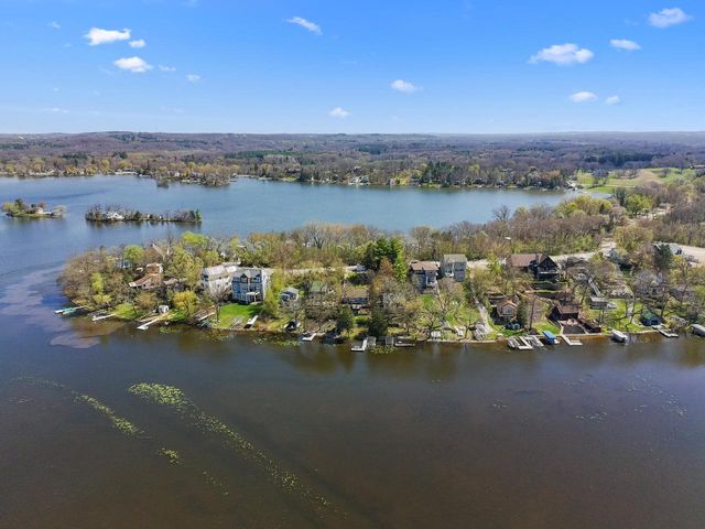 S107W34878 S Shore DRIVE, Mukwonago, WI 53149