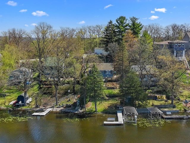 S107W34878 S Shore DRIVE, Mukwonago, WI 53149