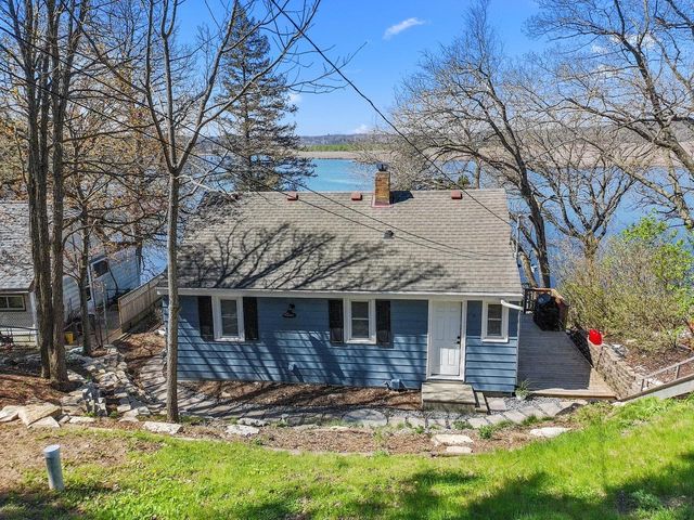 S107W34878 S Shore DRIVE, Mukwonago, WI 53149
