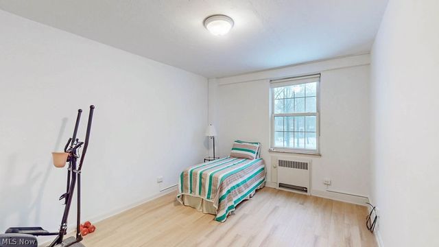 13800 Fairhill Road 203, Shaker Heights, OH 44120