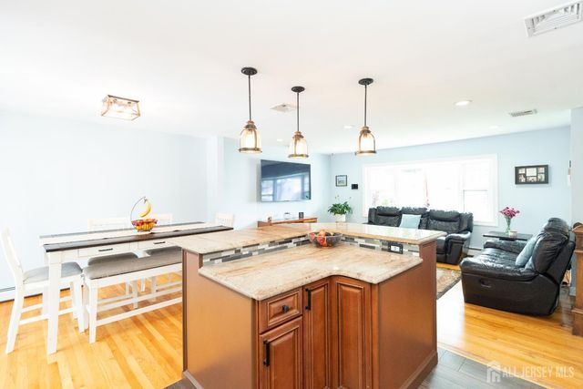 411 Lum Avenue, Union Twp, NJ 07083