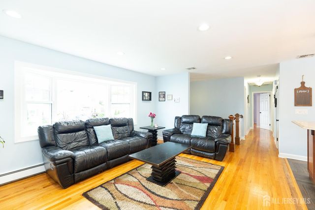 411 Lum Avenue, Union Twp, NJ 07083