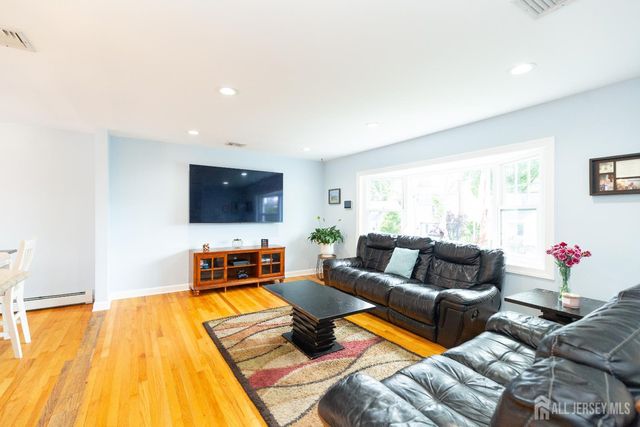 411 Lum Avenue, Union Twp, NJ 07083