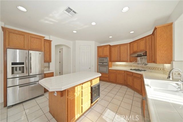 923 Essex Street, Glendora, CA 91740