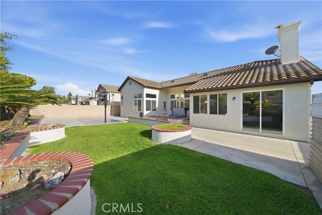 923 Essex Street, Glendora, CA 91740