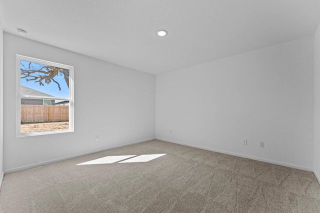 109 Ellendale PL, Fredericksburg, TX 78624