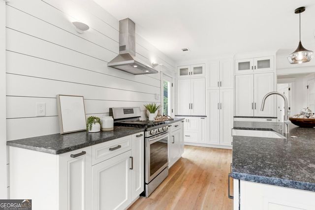 313 W Howard Avenue, Decatur, GA 30030